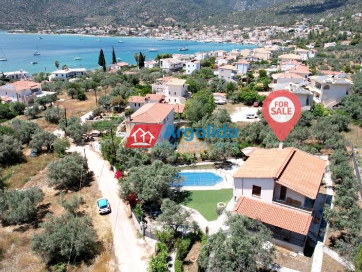 Image No.17-3 Bed House for sale