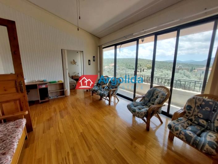 Image No.24-3 Bed House for sale