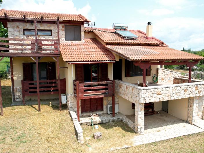 Image No.1-3 Bed Village House for sale
