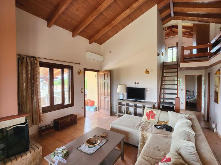 Image No.13-3 Bed Village House for sale