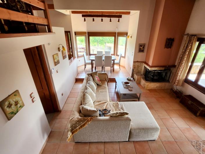 Image No.17-3 Bed Village House for sale