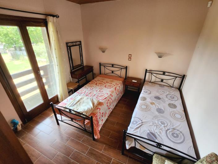 Image No.23-3 Bed Village House for sale