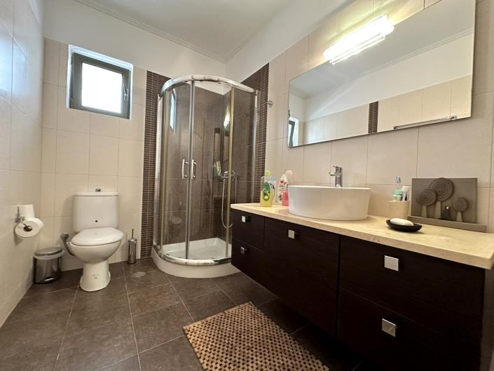 Image No.22-4 Bed House/Villa for sale