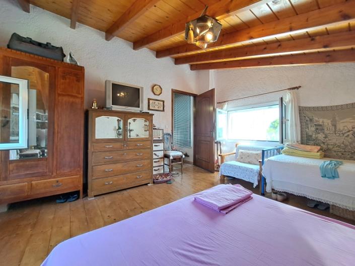 Image No.13-4 Bed House for sale