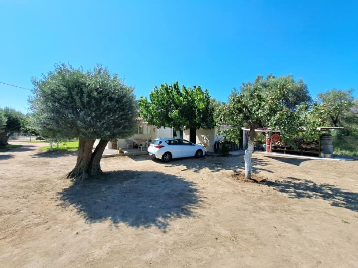 Image No.34-4 Bed House for sale