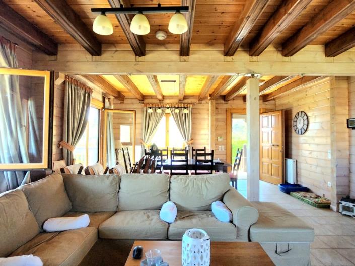 Image No.15-4 Bed Villa / Detached for sale