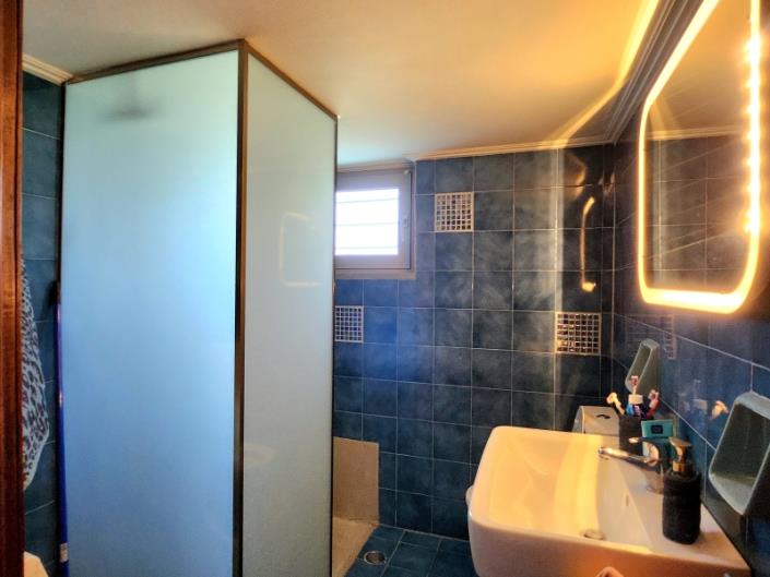 Image No.21-Villa / Detached for sale