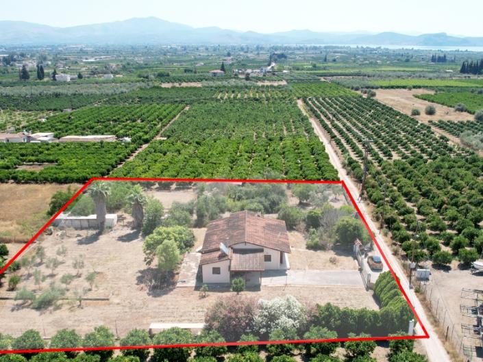 Image No.26-3 Bed Country House for sale