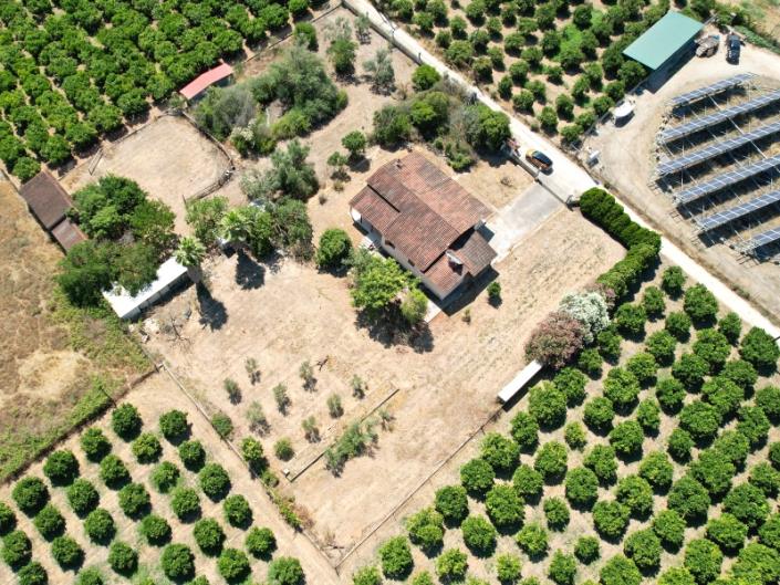 Image No.17-3 Bed Country House for sale