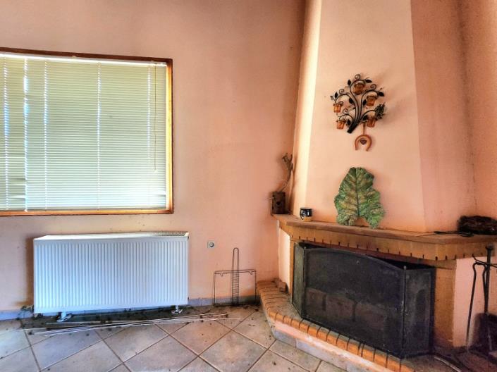 Image No.6-3 Bed Country House for sale