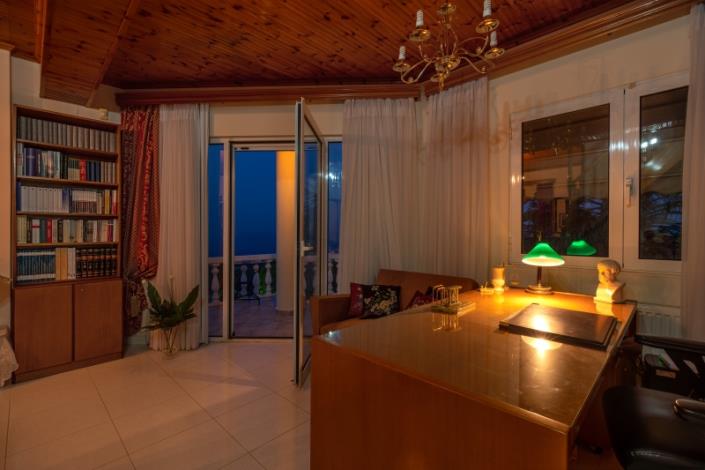 Image No.27-5 Bed Villa for sale