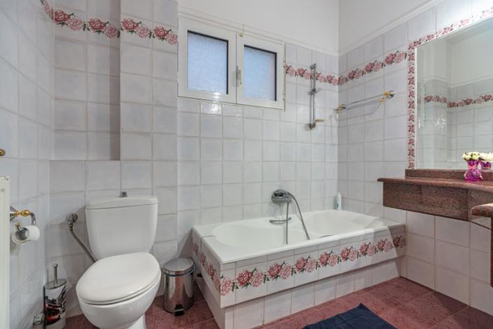 Image No.23-5 Bed Villa for sale