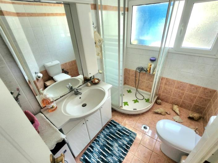 Image No.14-4 Bed House for sale