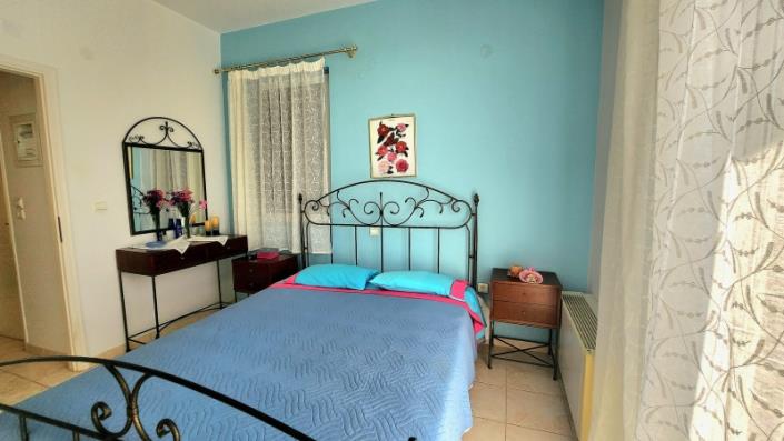 Image No.16-4 Bed House for sale