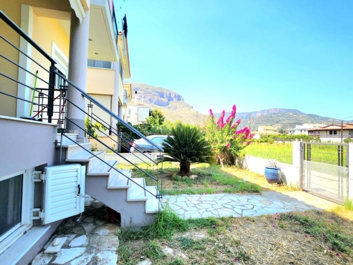 Image No.4-3 Bed House for sale