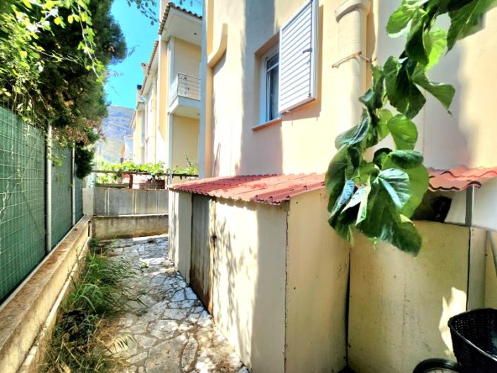 Image No.21-3 Bed House for sale