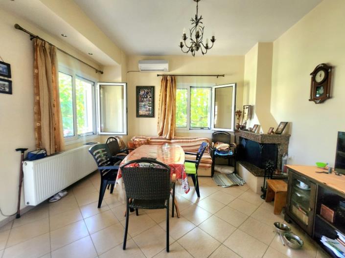 Image No.6-3 Bed House for sale