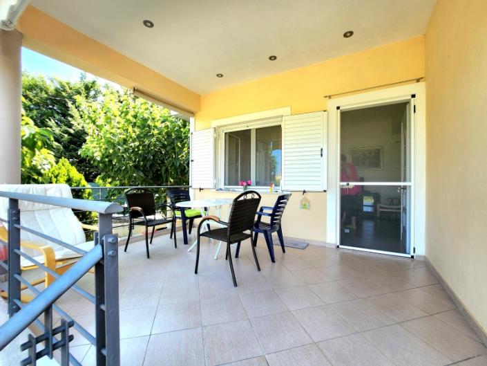 Image No.19-3 Bed House for sale