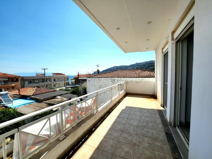 Image No.22-4 Bed House for sale