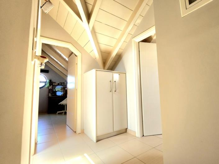 Image No.26-2 Bed Apartment for sale