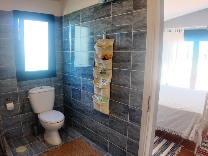 Image No.17-3 Bed House for sale