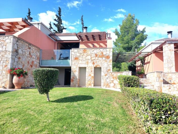 Image No.6-2 Bed House for sale