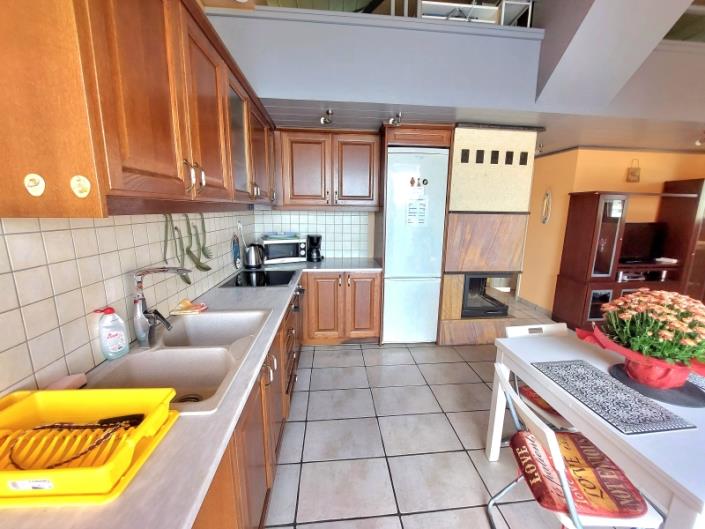 Image No.10-2 Bed House for sale