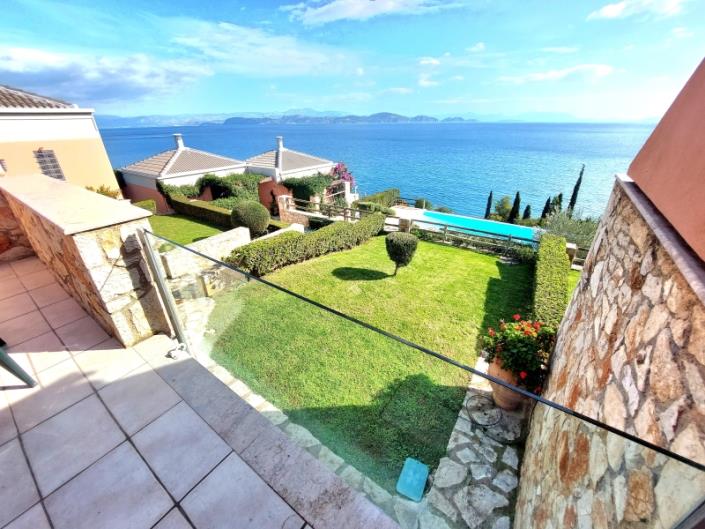 Image No.1-2 Bed House for sale