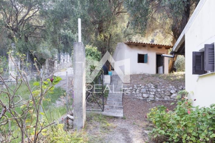 Image No.4-2 Bed Studio for sale