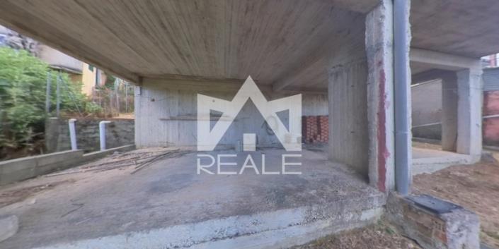 Image No.11-2 Bed House for sale