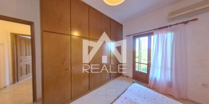 Image No.6-2 Bed House for sale