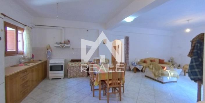 Image No.3-2 Bed House for sale