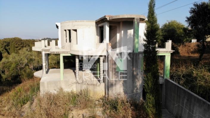 Image No.5-4 Bed House for sale