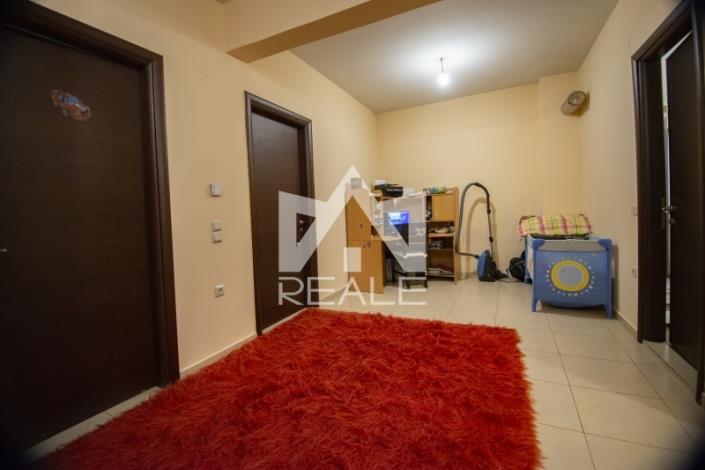 Image No.9-3 Bed Semi-Detached for sale