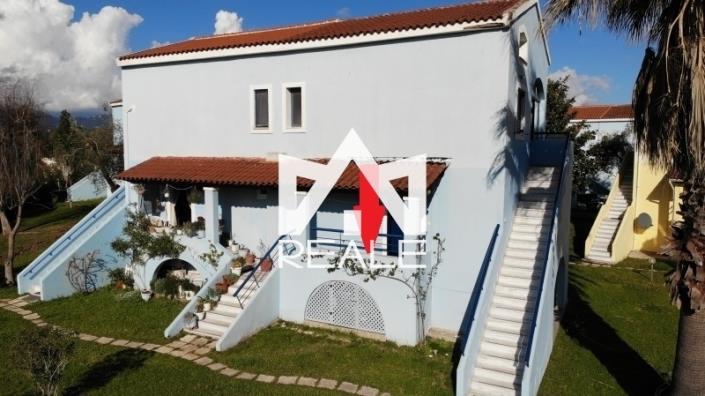 Image No.11-2 Bed Maisonette for sale