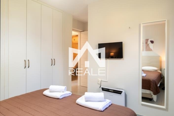 Image No.8-2 Bed Maisonette for sale