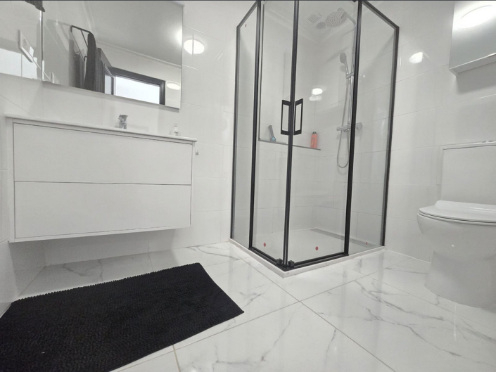 Image No.18-2 Bed Apartment for sale