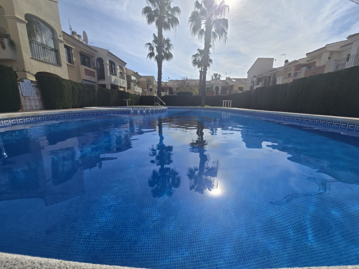 Image No.20-2 Bed Apartment for sale