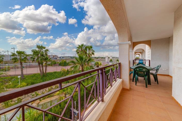 Image No.4-2 Bed Apartment for sale