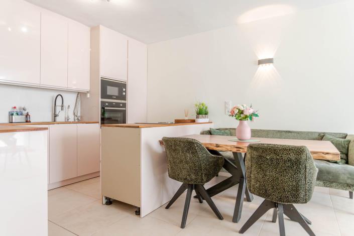 Image No.4-2 Bed Townhouse for sale