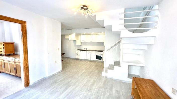 Image No.9-3 Bed Townhouse for sale