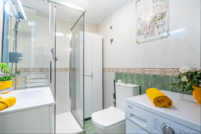 Image No.9-2 Bed Apartment for sale