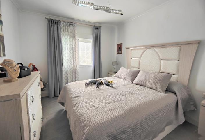 Image No.18-4 Bed Villa for sale