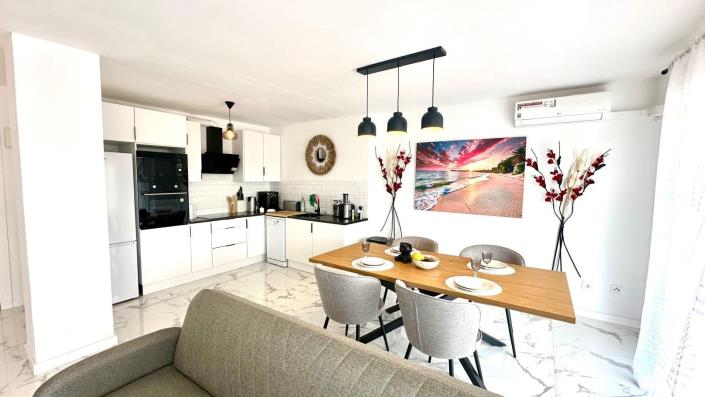 Image No.6-2 Bed Apartment for sale