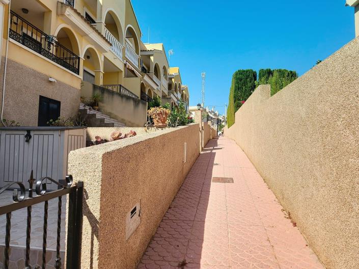 Image No.8-2 Bed Bungalow for sale