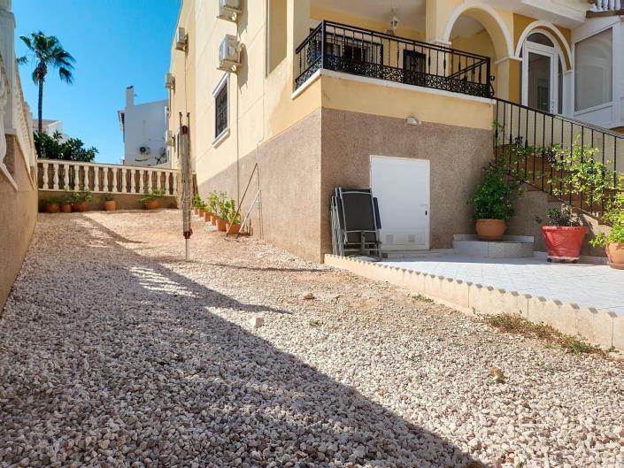 Image No.29-2 Bed Bungalow for sale