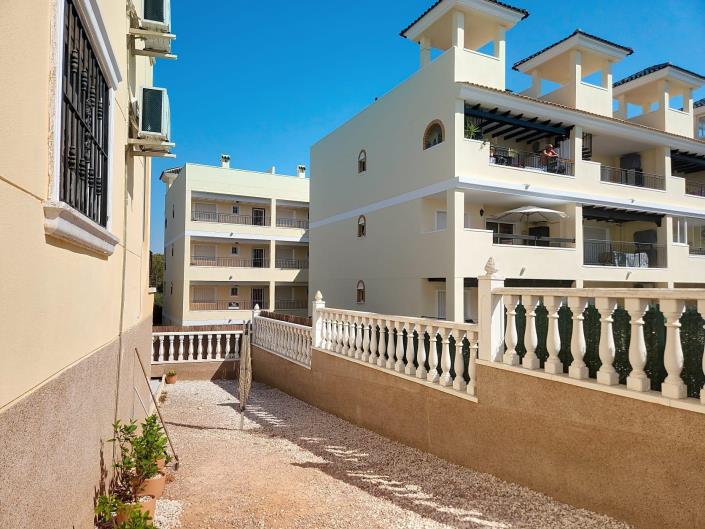 Image No.31-2 Bed Bungalow for sale