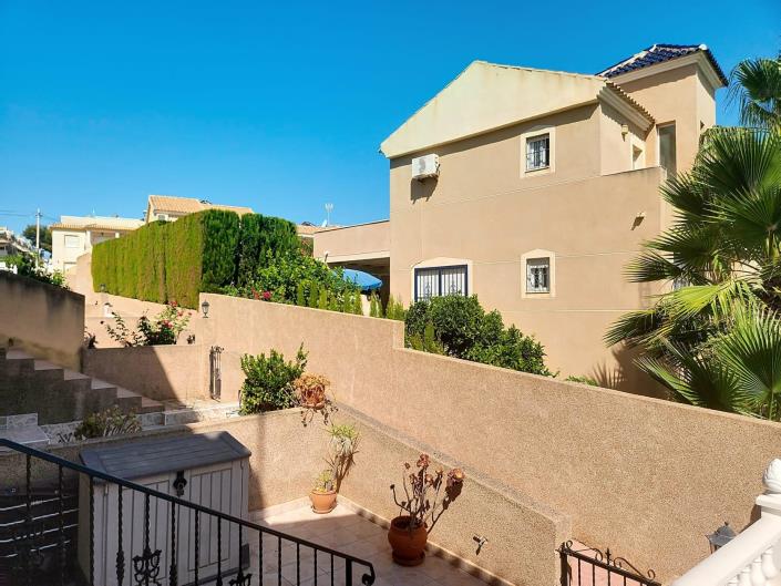 Image No.37-2 Bed Bungalow for sale