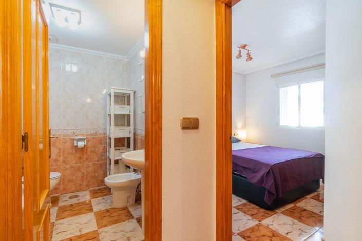 Image No.19-2 Bed Apartment for sale