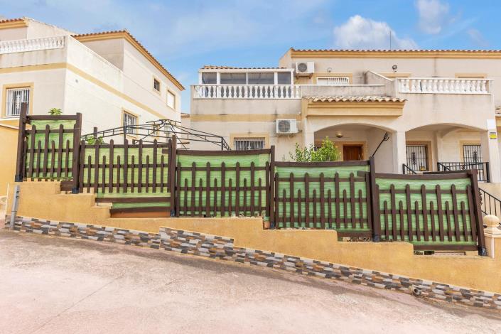 Image No.21-3 Bed Bungalow for sale